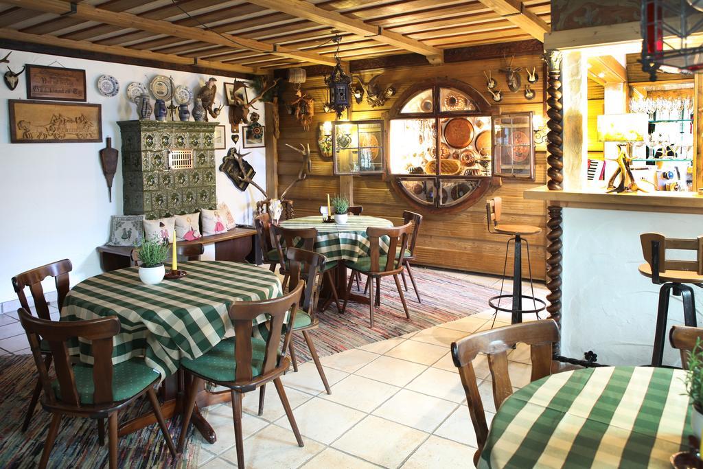 جارمش بارتنكيرشن Hotel Edelweiss Garni المظهر الخارجي الصورة